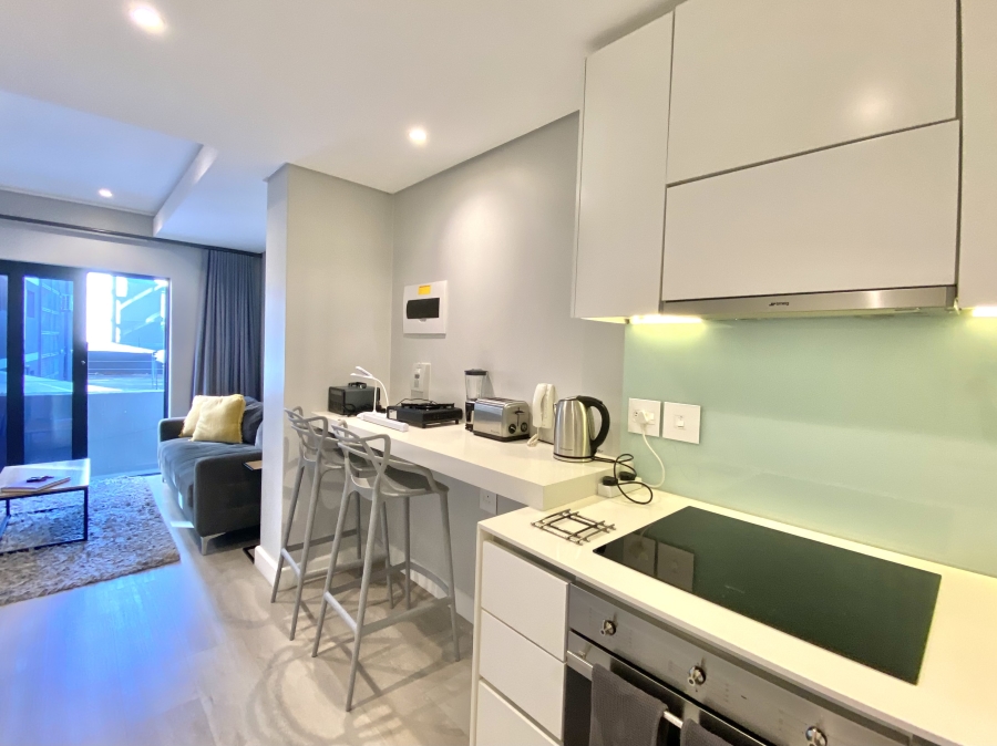 1 Bedroom Property for Sale in Green Point Western Cape